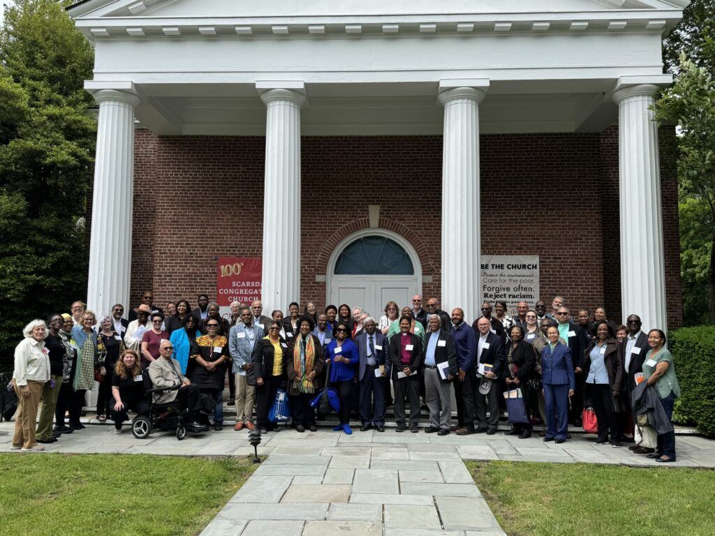 Metro Assoc Group Photo Spring 5.31.25